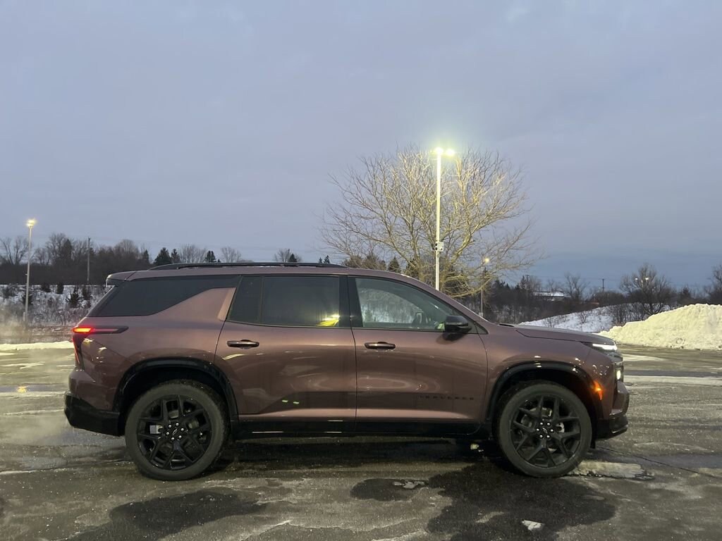 New 2026 Chevrolet Traverse RS SUV