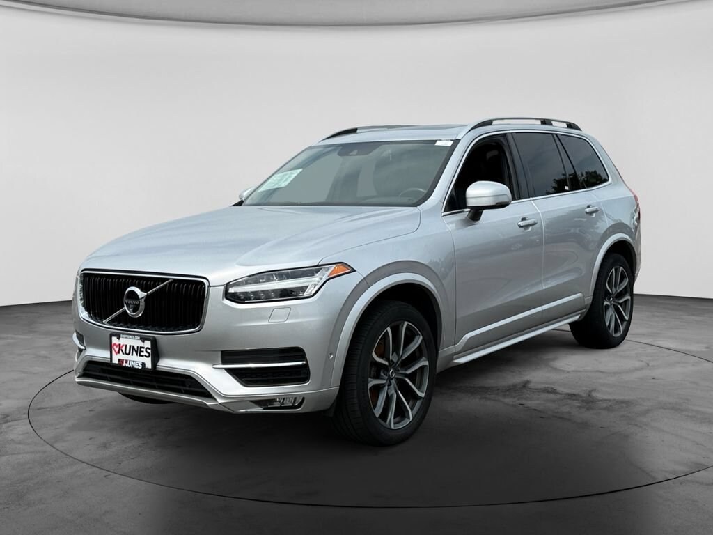 Used 2017 Volvo XC90 Momentum