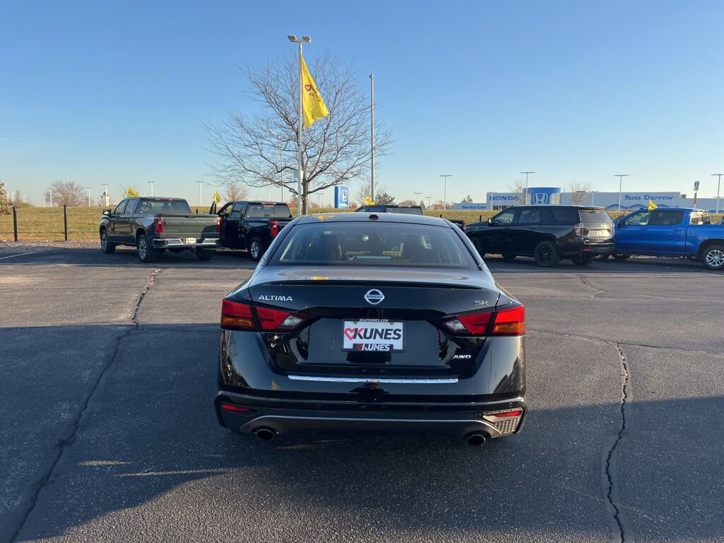 Used 2020 Nissan Altima 2.5 SR