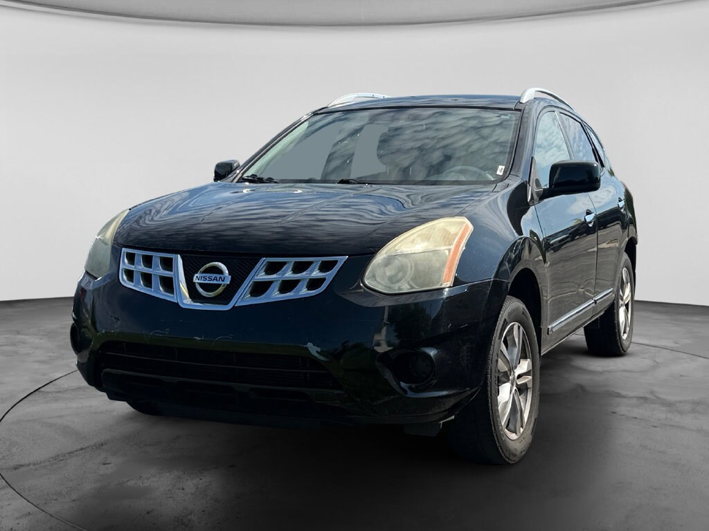 Used 2013 Nissan Rogue SV