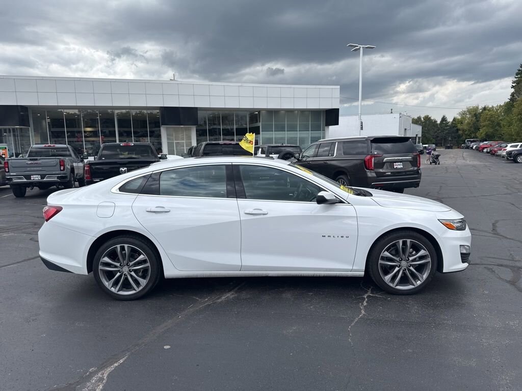 Used 2024 Chevrolet Malibu 2LT Car