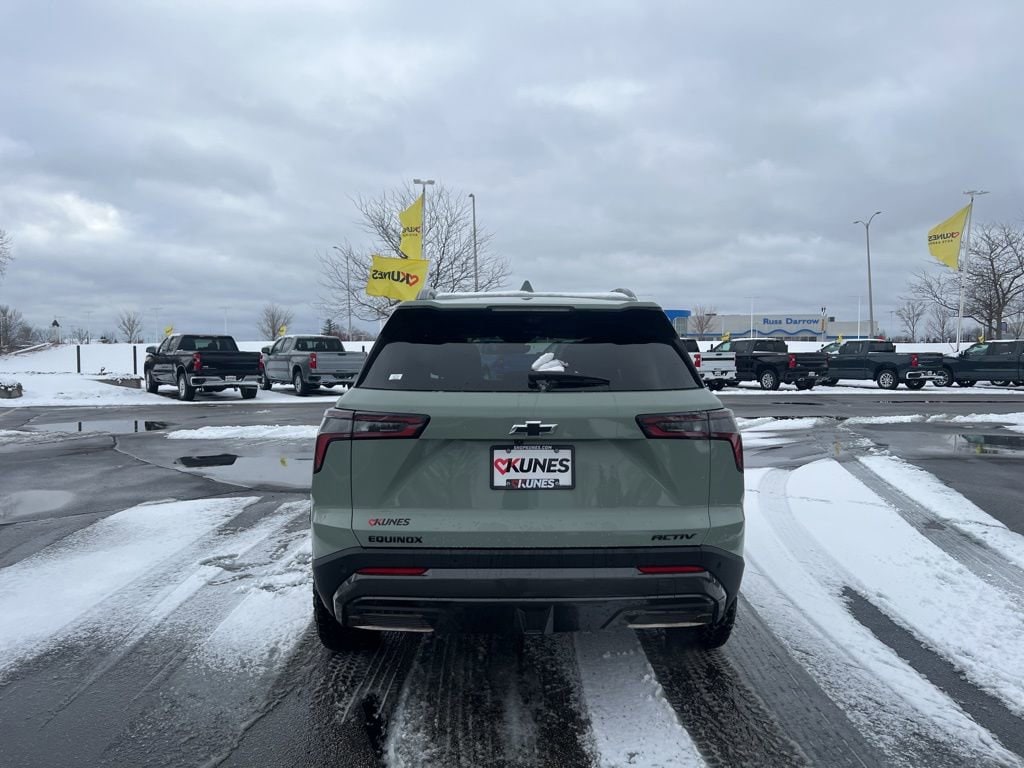 Used 2025 Chevrolet Equinox Activ SUV
