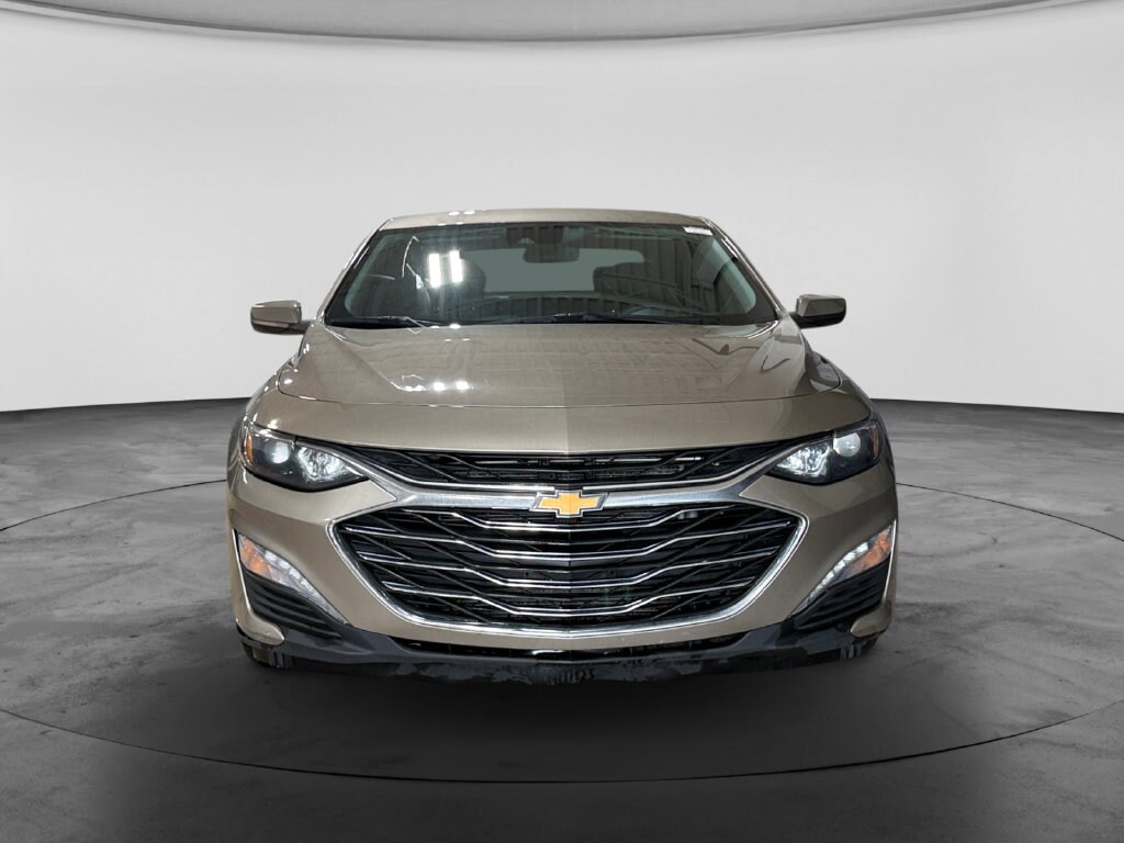 Used 2025 Chevrolet Malibu 1LT Car