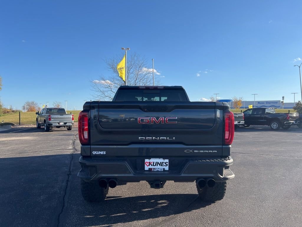 Used 2022 GMC Sierra 1500 Limited Denali Truck