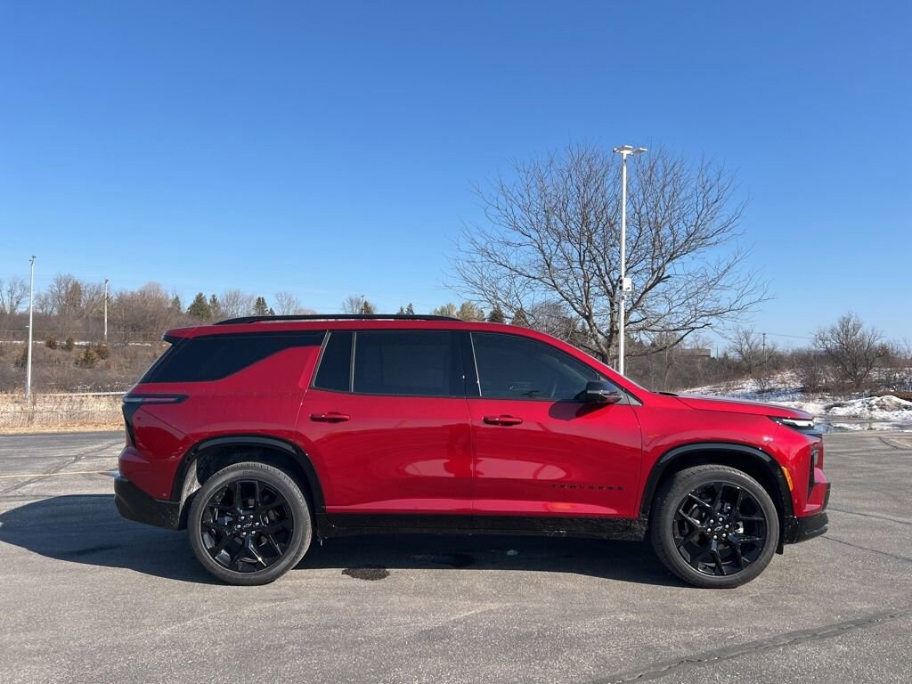 Used 2024 Chevrolet Traverse RS SUV