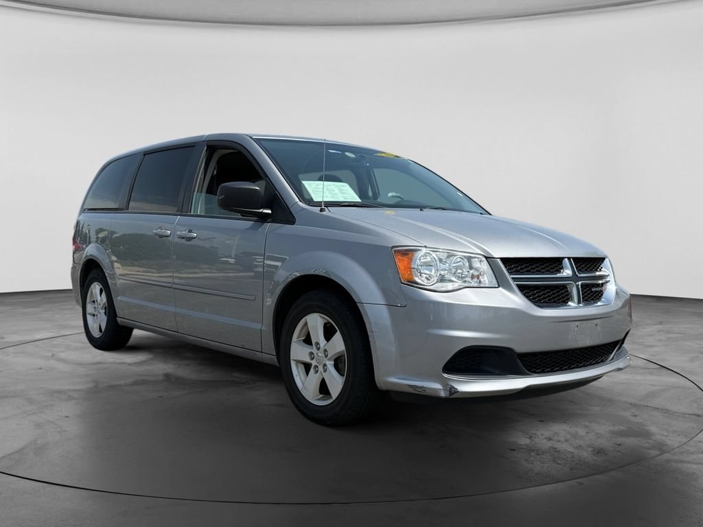 Used 2015 Dodge Grand Caravan SE