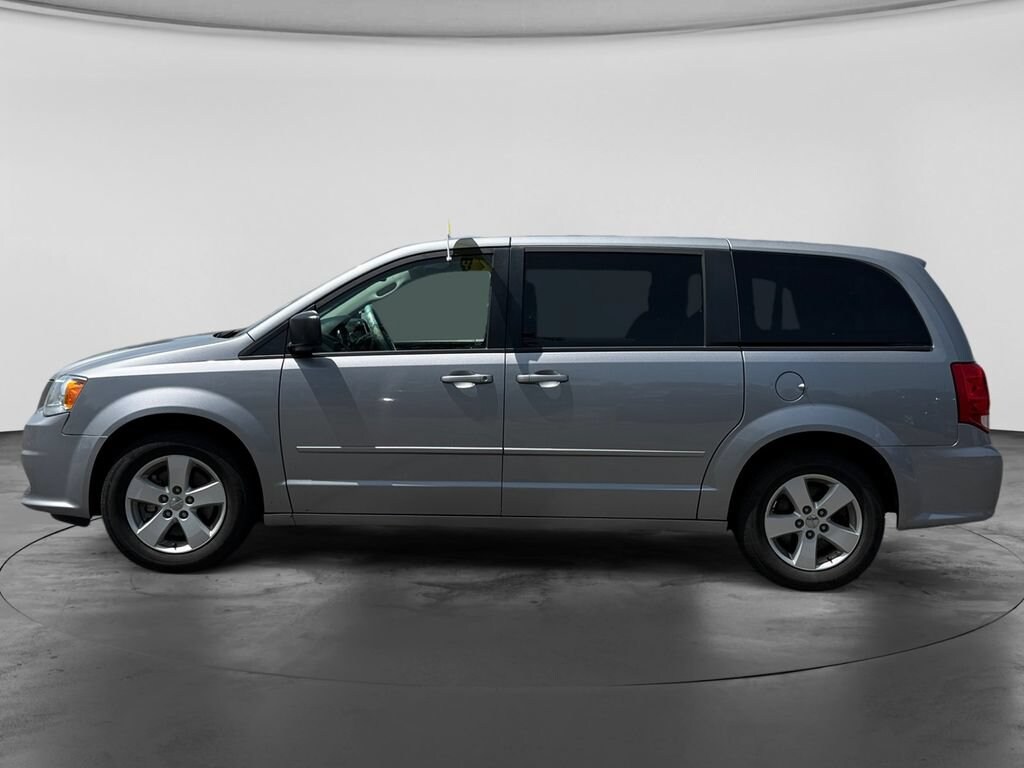 Used 2015 Dodge Grand Caravan SE