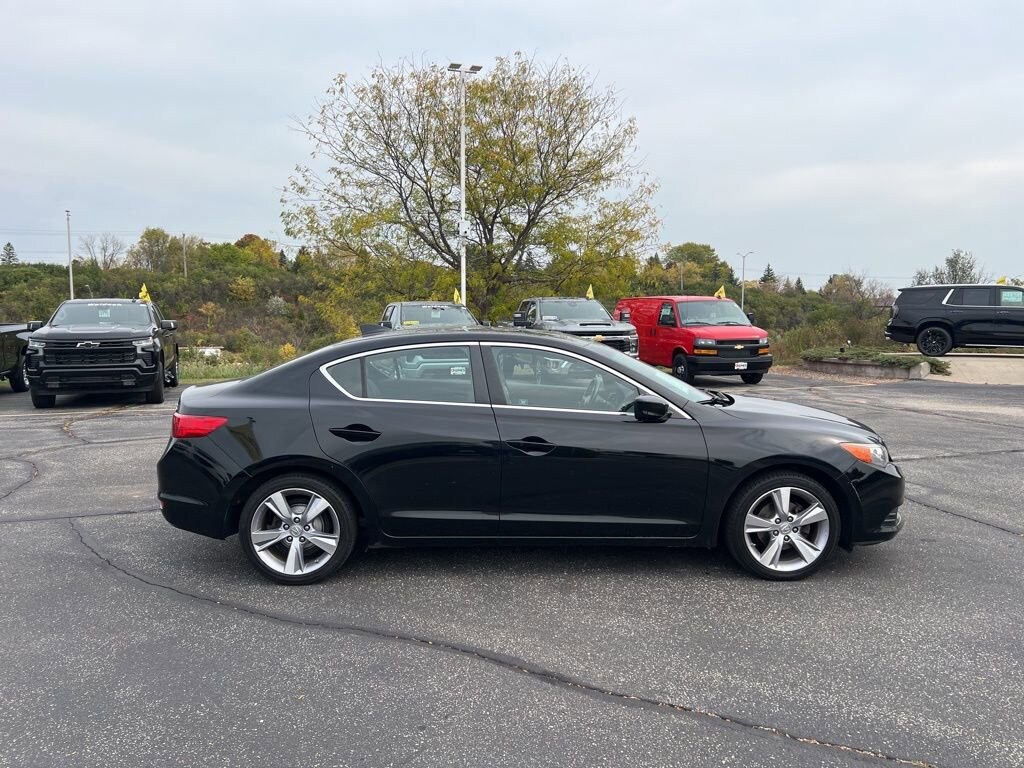 Used 2013 Acura ILX Tech Pkg