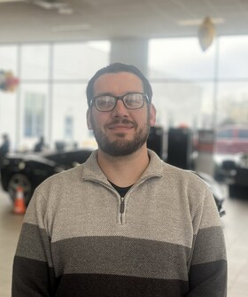 Staff member Drew Honea from ID_2c2e64