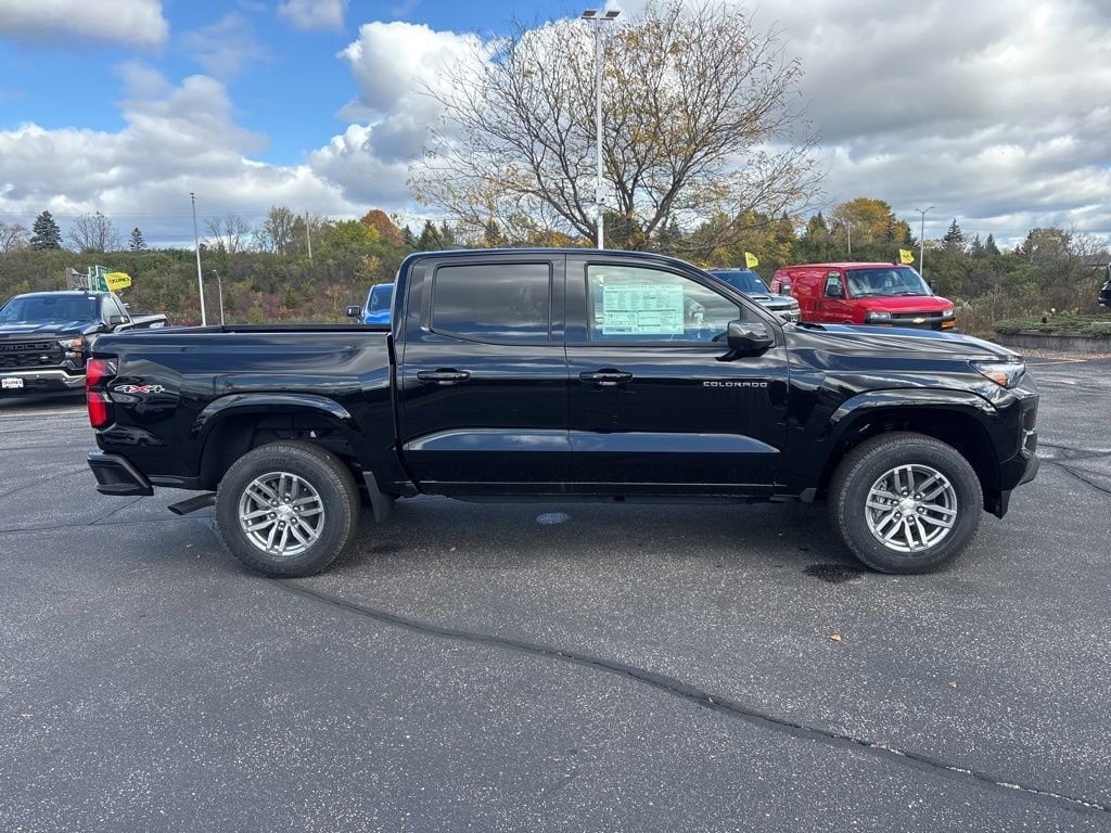 New 2025 Chevrolet Colorado WT/LT Truck