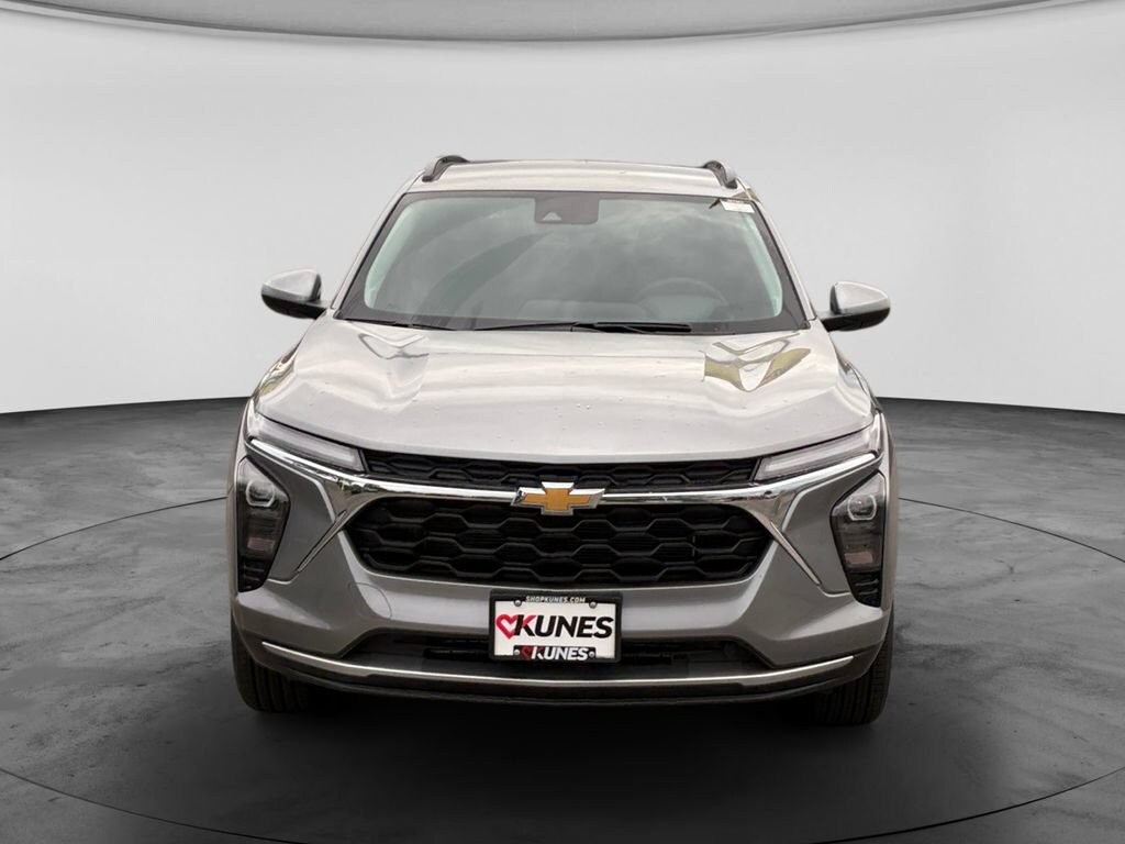 New 2026 Chevrolet Trax LT SUV