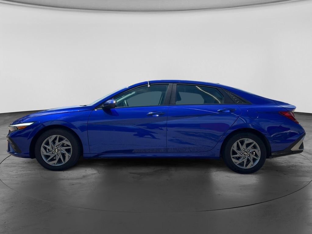 Used 2024 Hyundai Elantra SEL