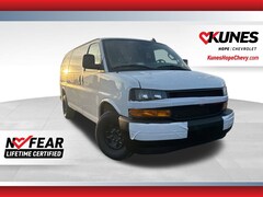 2025 Chevrolet Express Cargo 3500 WT Van