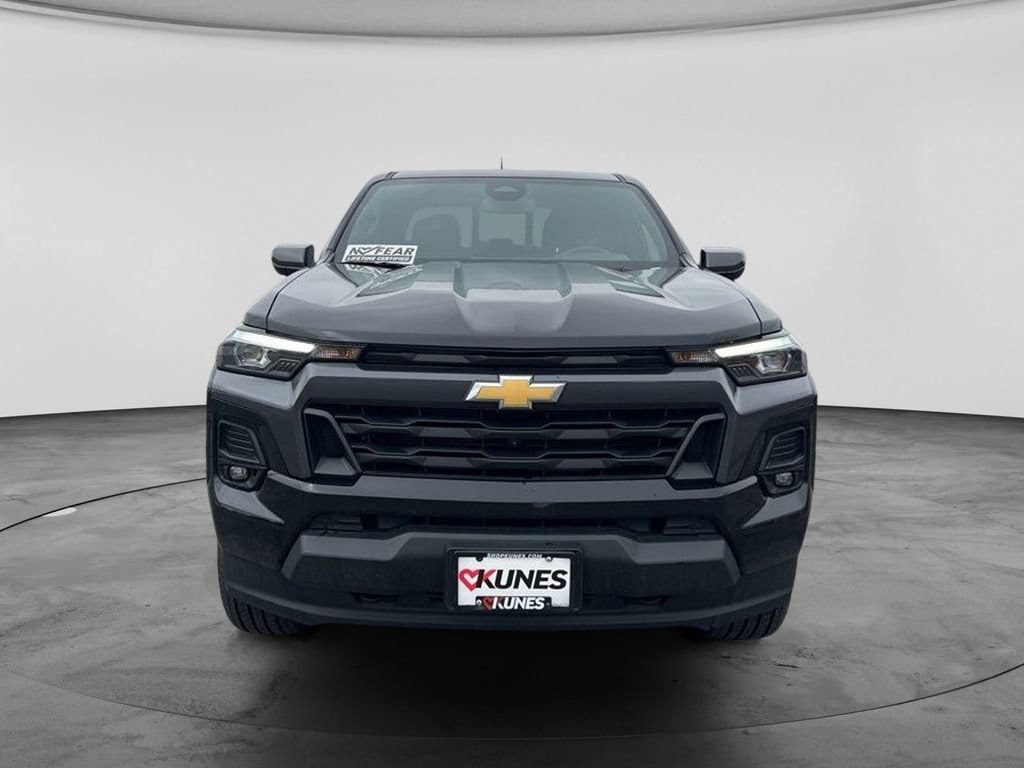 New 2025 Chevrolet Colorado WT/LT Truck