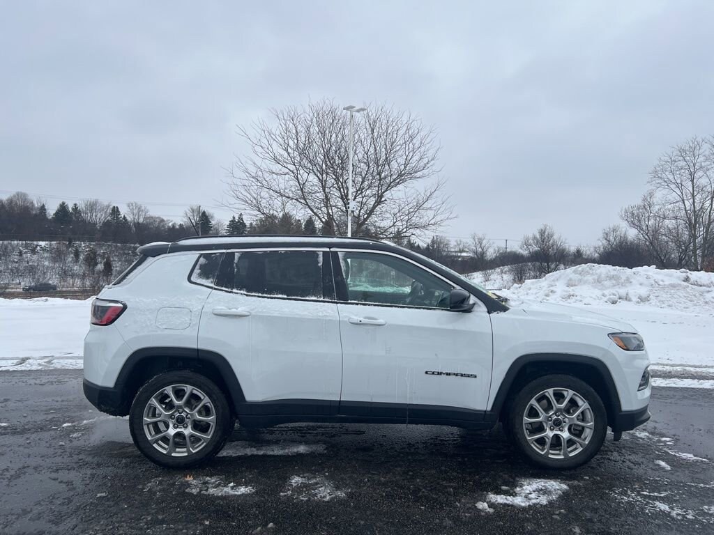 Used 2025 Jeep Compass Limited