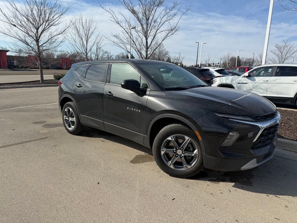 Used 2025 Chevrolet Blazer 2LT SUV
