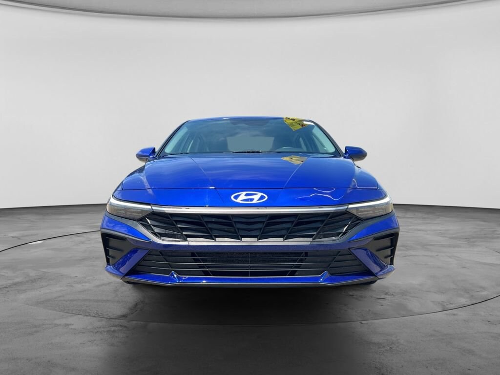 Used 2024 Hyundai Elantra SEL