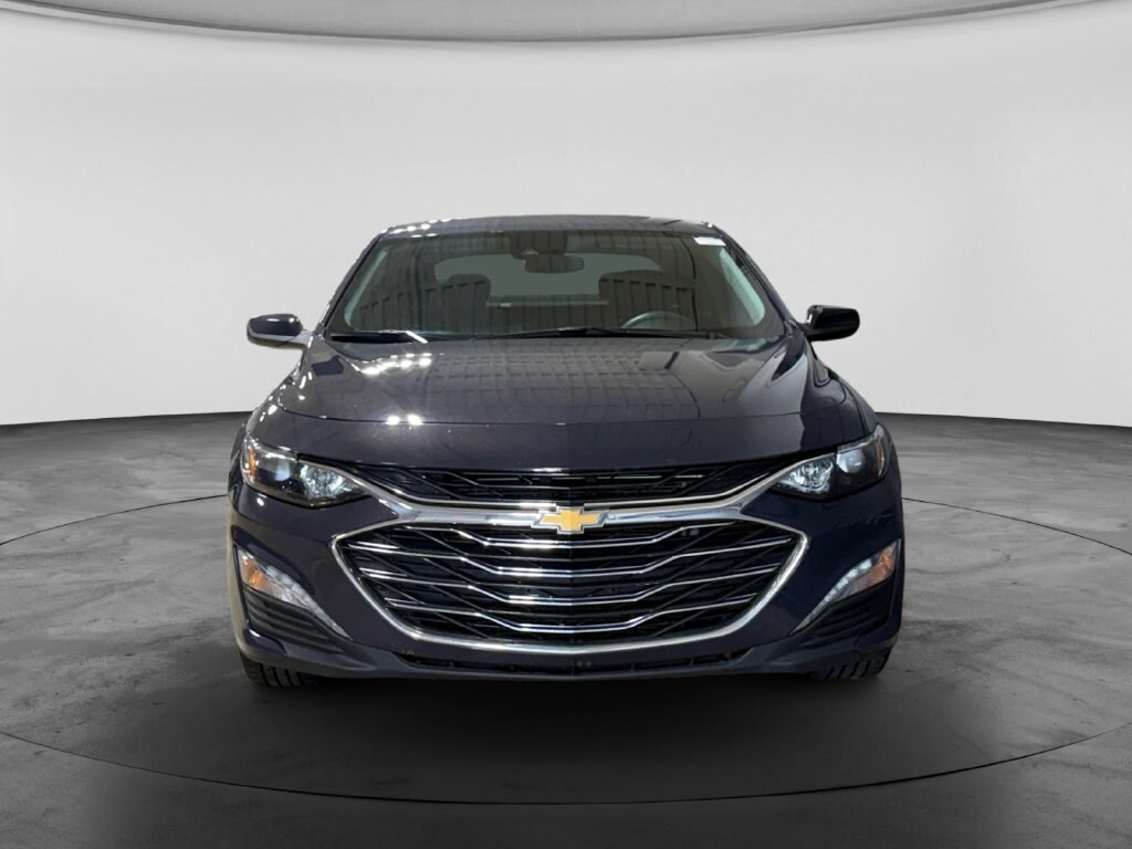 Used 2025 Chevrolet Malibu 1LT Car