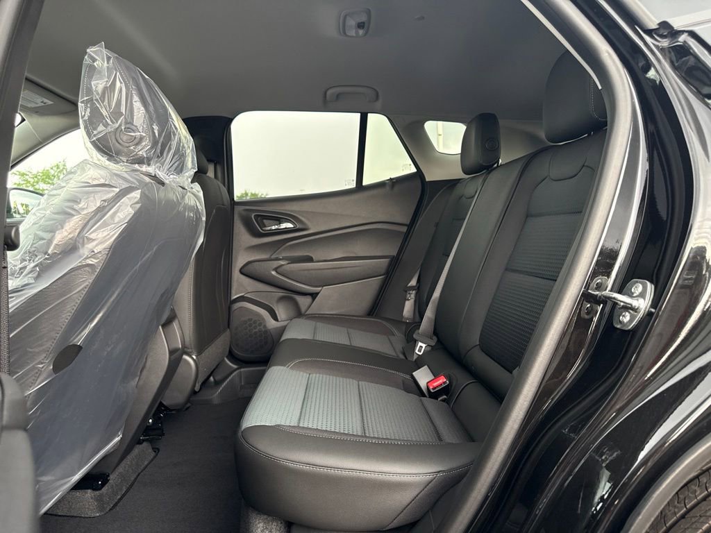 2026 Chevrolet Trax LT - Photo 30