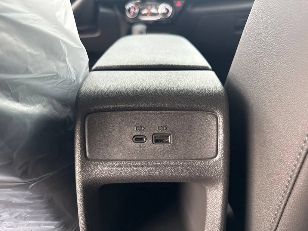2026 Chevrolet Trax LT - Photo 31