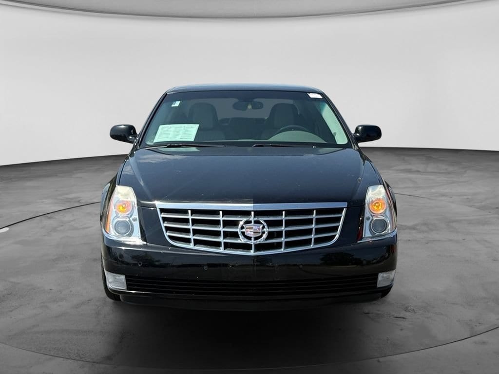 Used 2007 CADILLAC DTS Luxury I Car