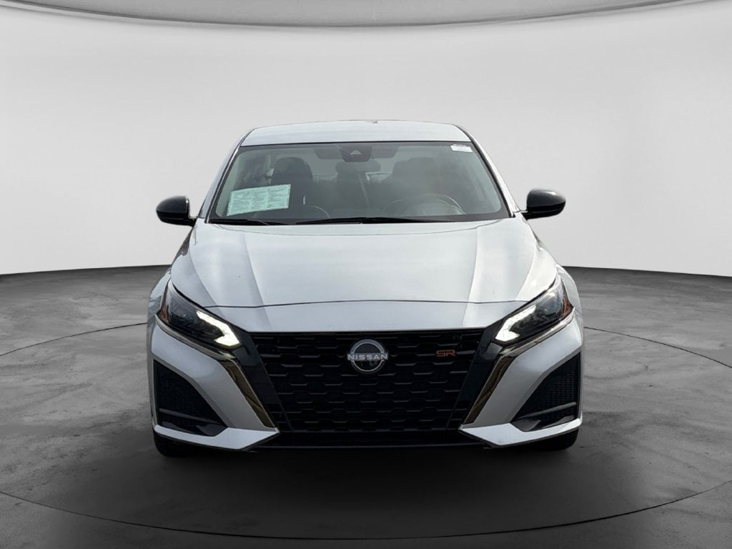 Used 2023 Nissan Altima 2.5 SR