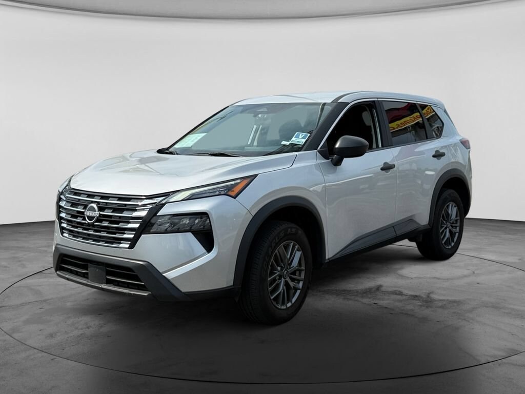Used 2024 Nissan Rogue S