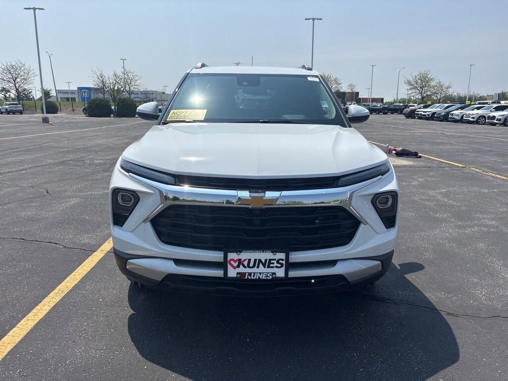 New 2025 Chevrolet Trailblazer LT SUV