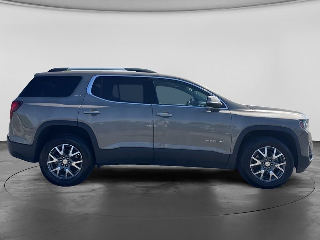 Used 2023 GMC Acadia SLT SUV