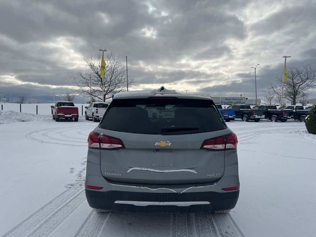 Used 2024 Chevrolet Equinox LT SUV