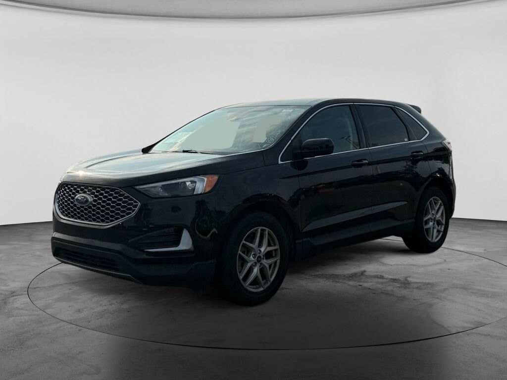Used 2024 Ford Edge SEL