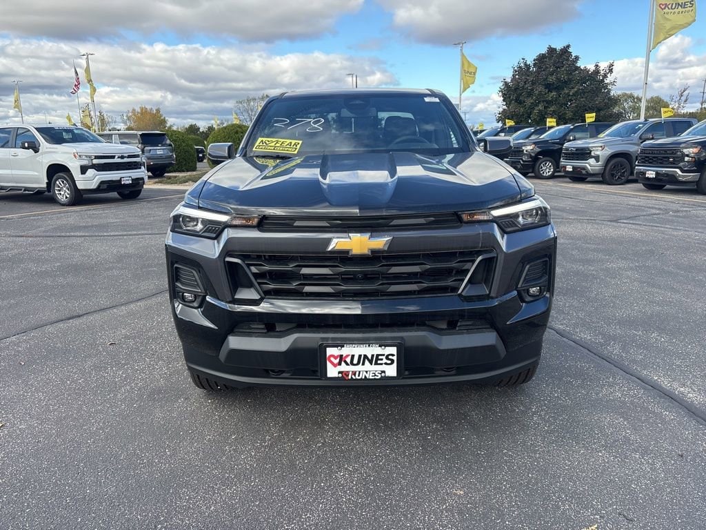 New 2025 Chevrolet Colorado WT/LT Truck