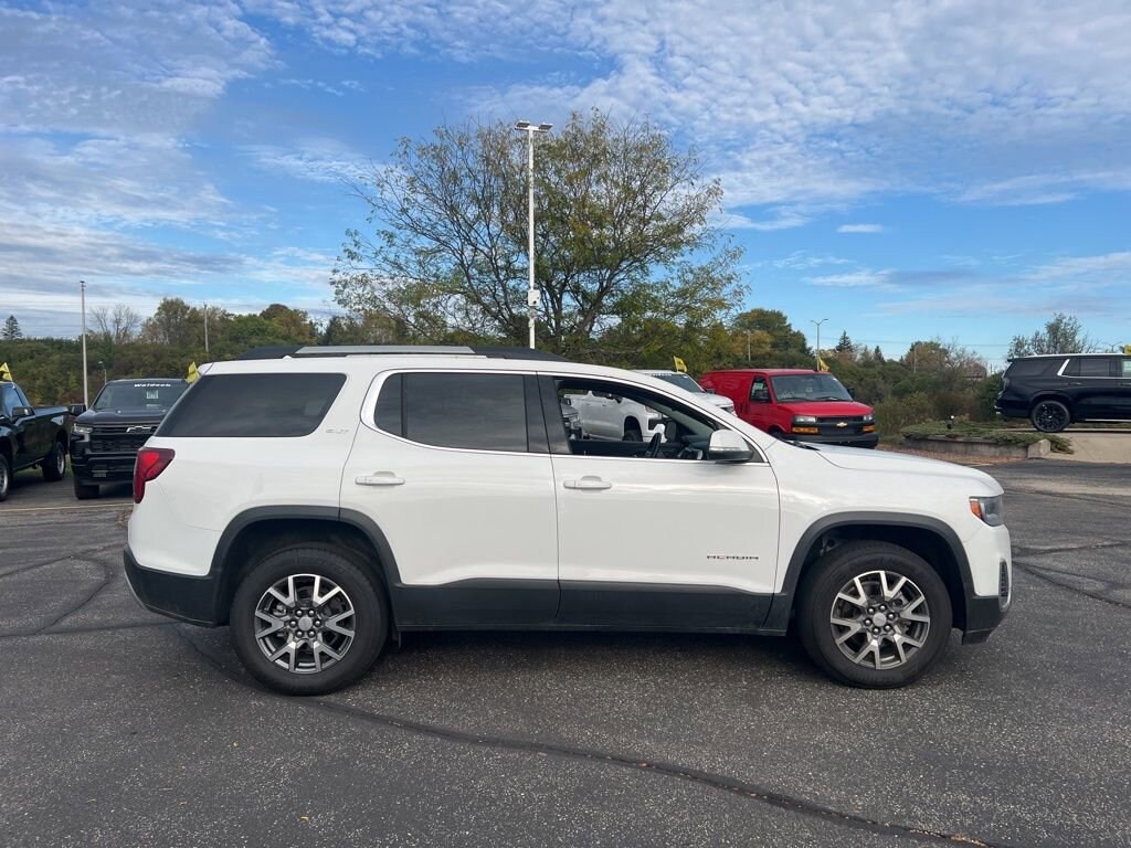Used 2023 GMC Acadia SLT SUV