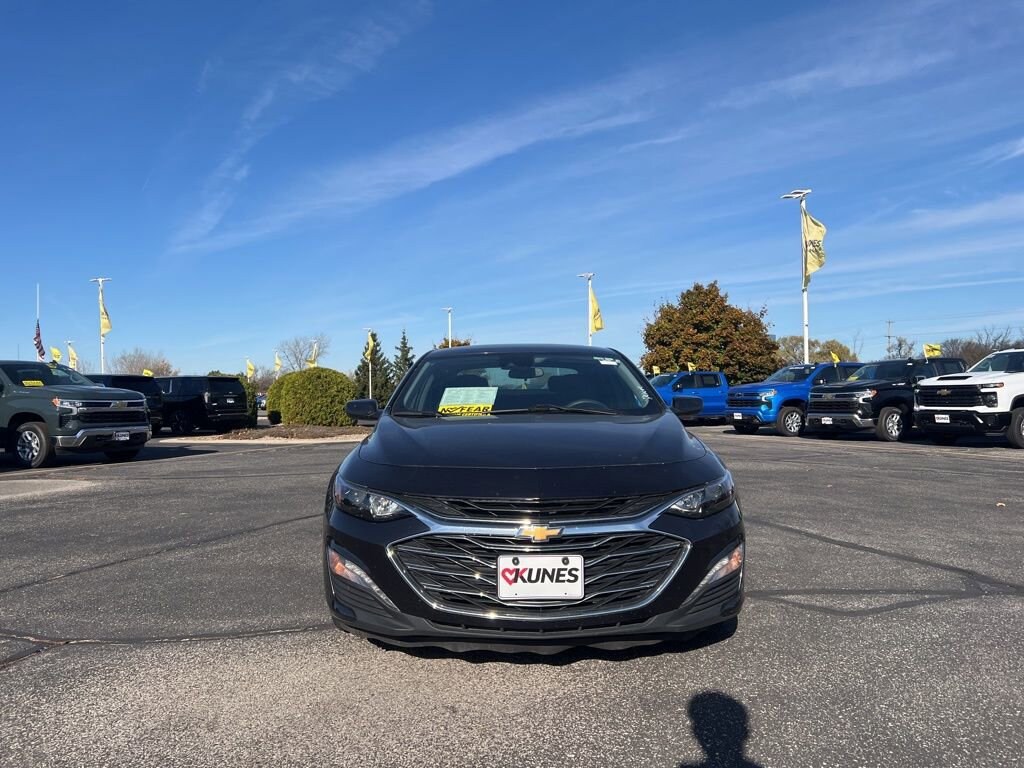 Used 2023 Chevrolet Malibu LT Car