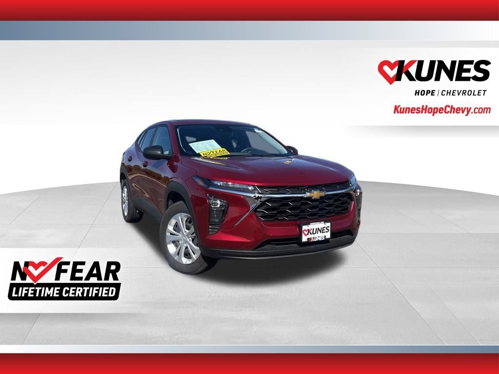 Used 2025 Chevrolet Trax LS SUV