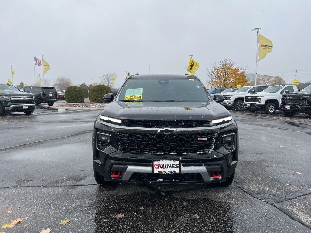 Used 2025 Chevrolet Traverse Z71 SUV