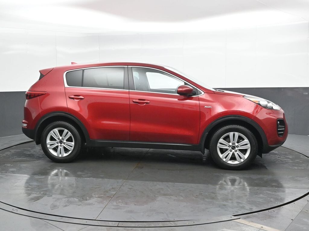 Used 2019 Kia Sportage LX SUV