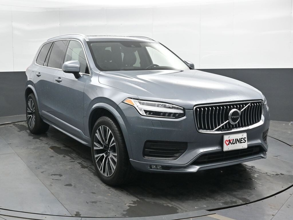 Used 2022 Volvo XC90 T6 AWD Momentum 7 Seater SUV