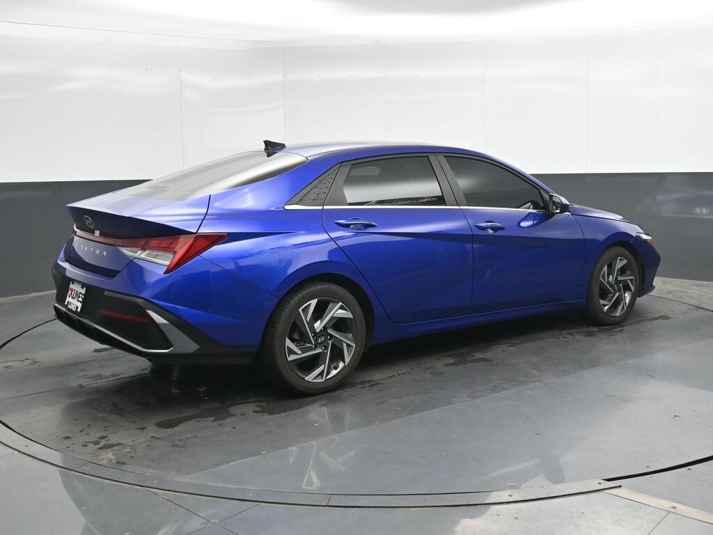 Used 2024 Hyundai Elantra SEL Sedan