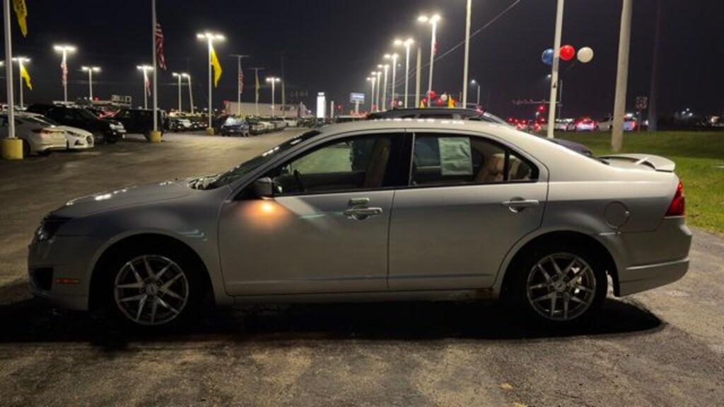 Used 2010 Ford Fusion SEL Sedan