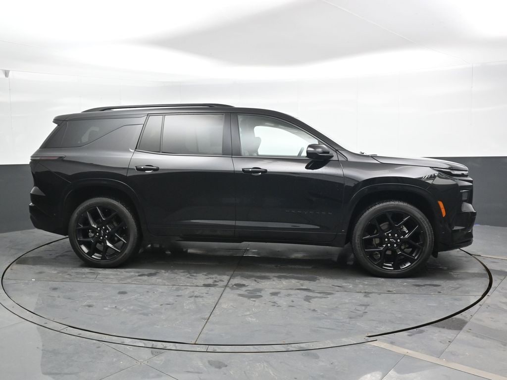Used 2024 Chevrolet Traverse RS SUV
