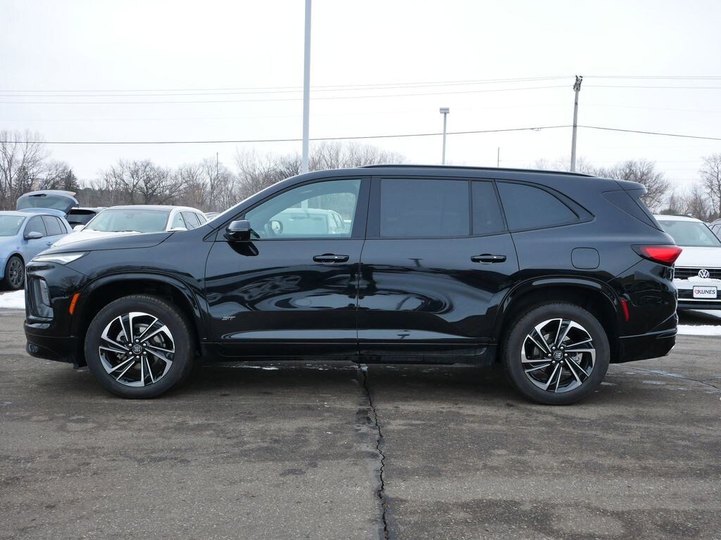 Used 2025 Buick Enclave Sport Touring SUV