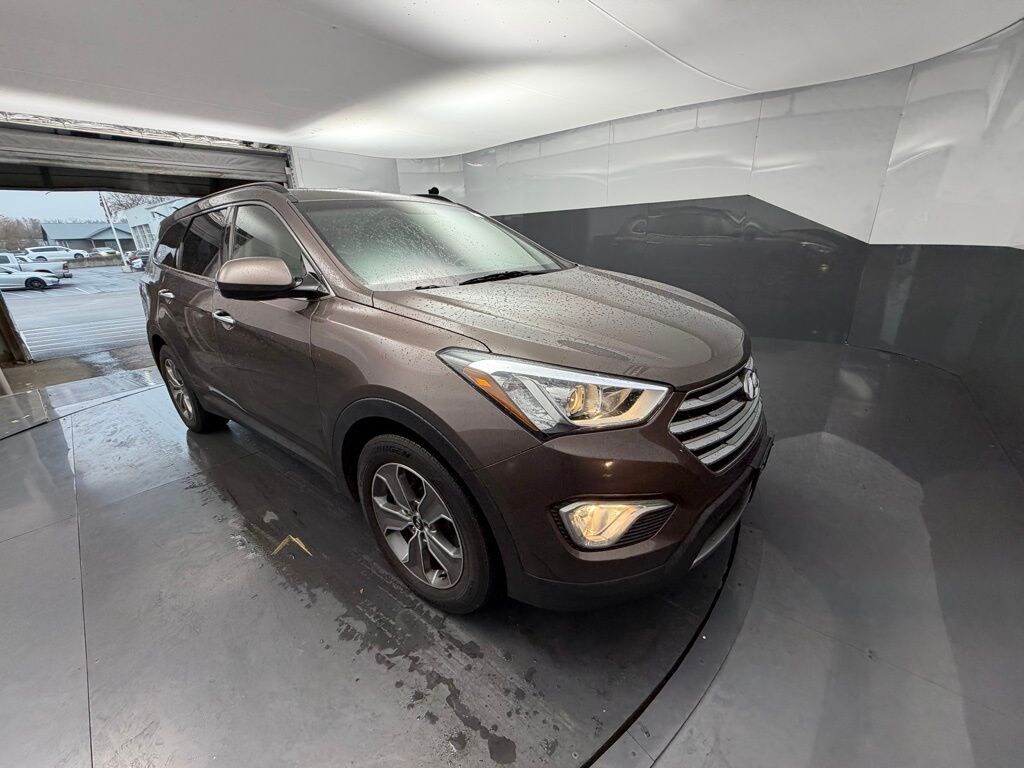 Used 2014 Hyundai Santa Fe GLS SUV