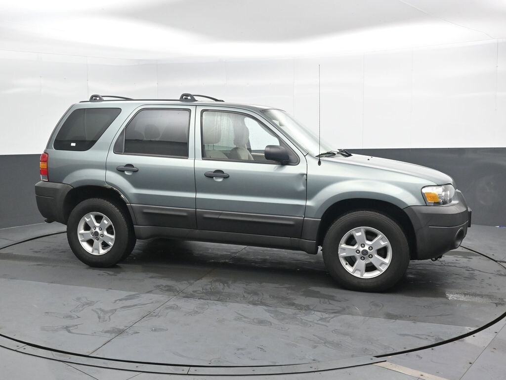 Used 2007 Ford Escape SUV