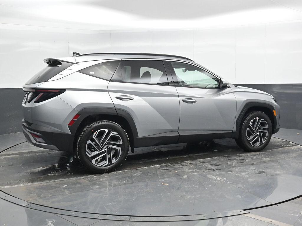 New 2026 Hyundai Tucson Limited AWD SUV