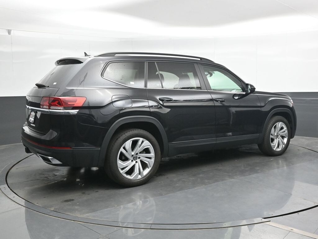 Used 2022 Volkswagen Atlas 3.6L V6 SE w/Technology SUV