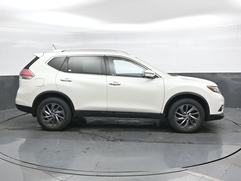 Used 2016 Nissan Rogue SL SUV