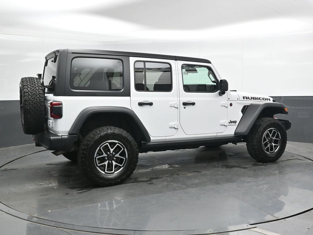 Used 2025 Jeep Wrangler Rubicon SUV