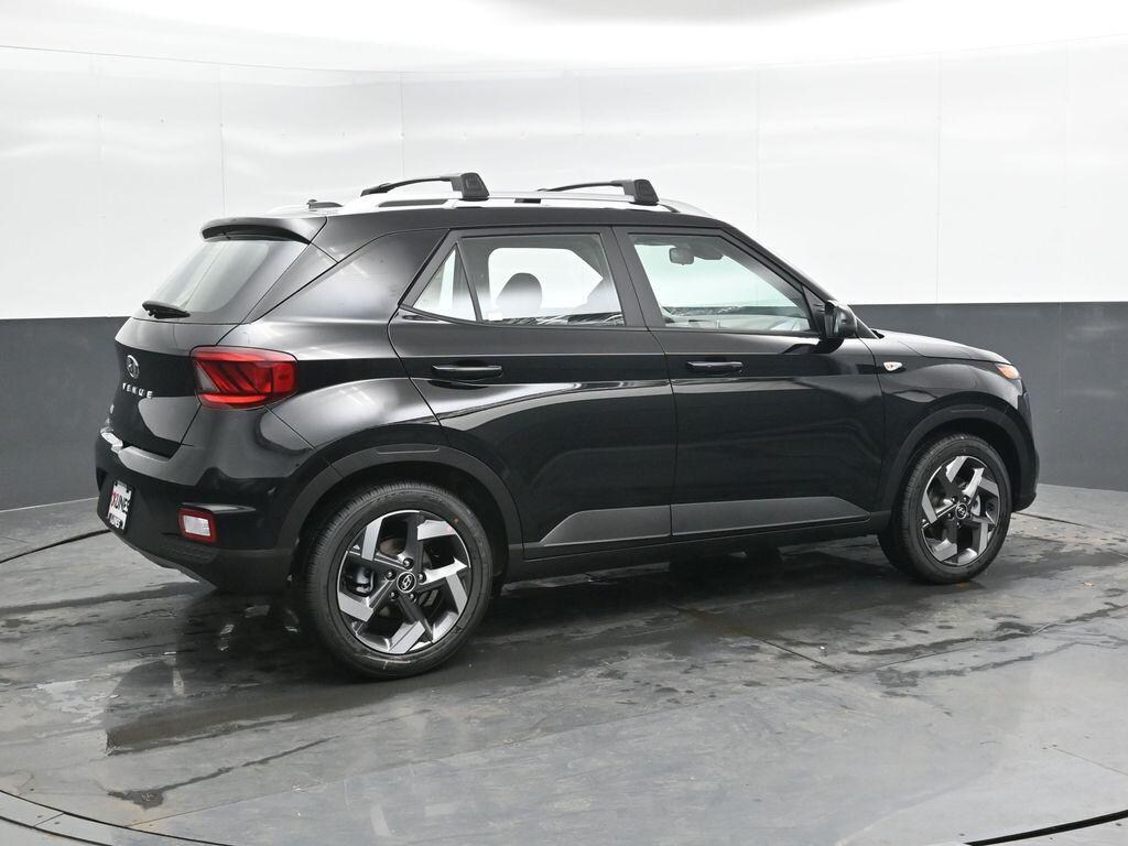 New 2026 Hyundai Venue SEL SUV