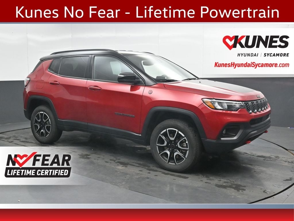 Used 2025 Jeep Compass Trailhawk SUV